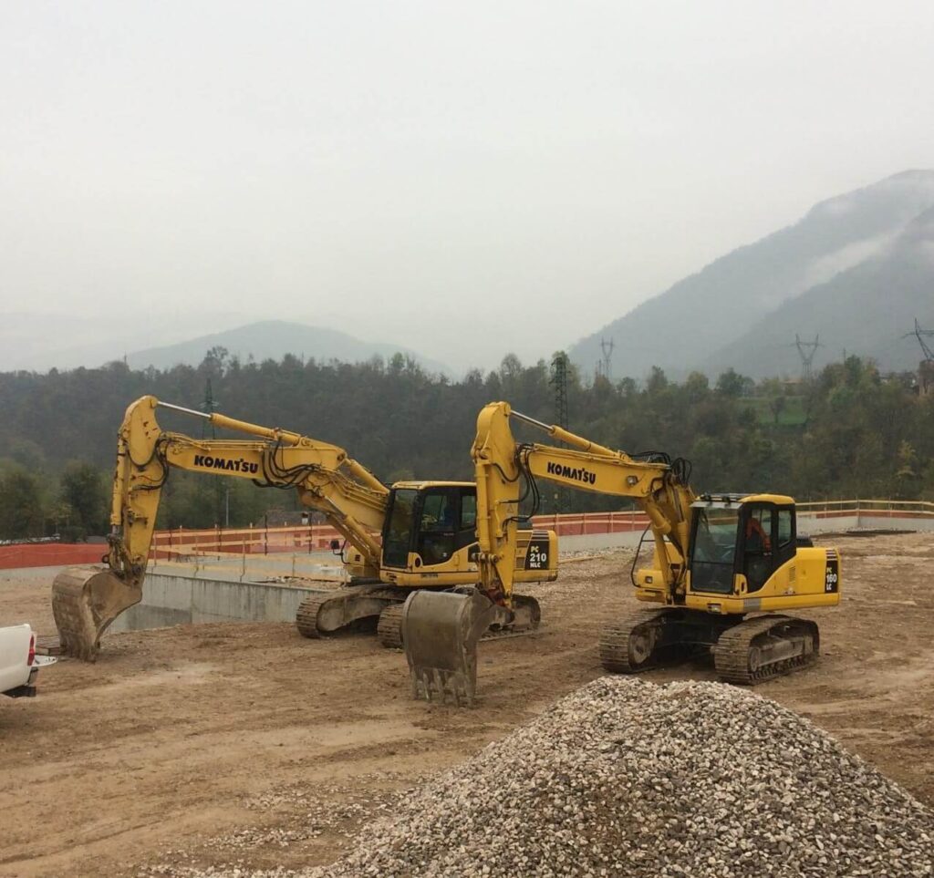 KOMATSU PC 210 PC 160